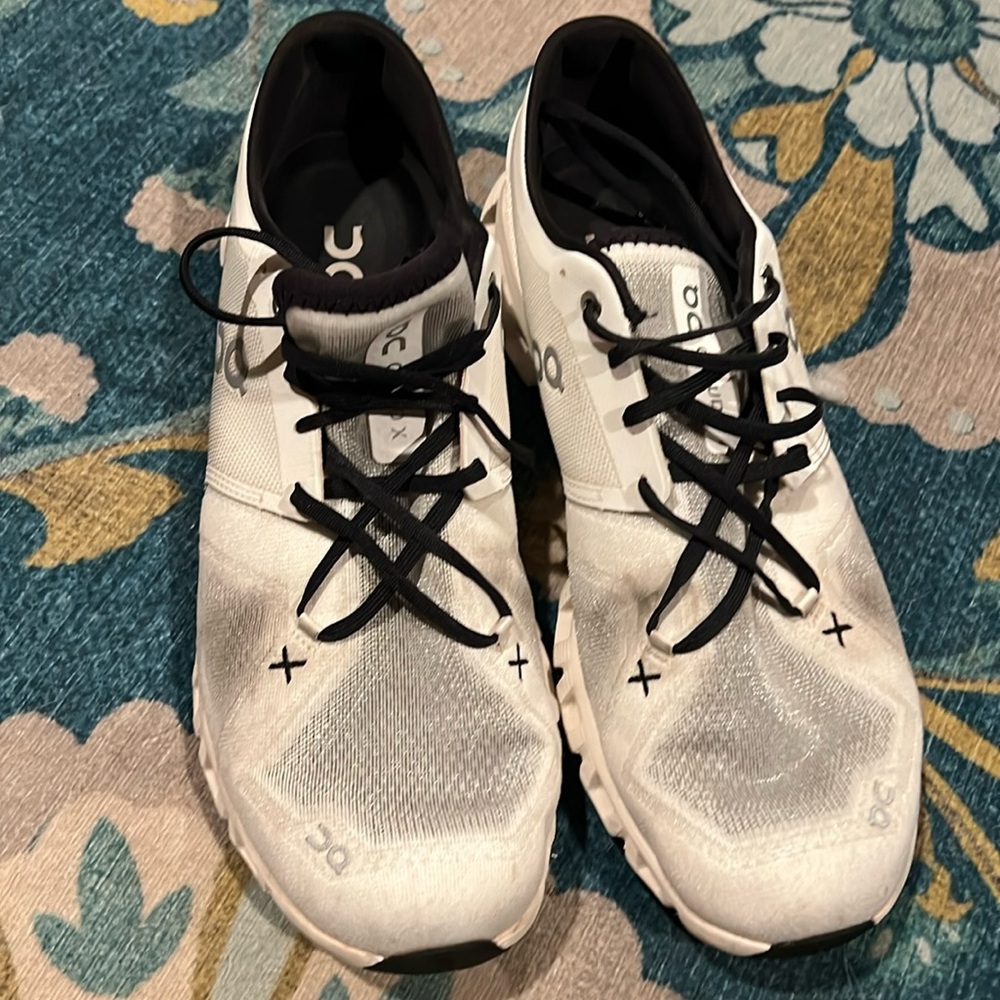 ON Cloud X Road running shoes - Men's 11.5